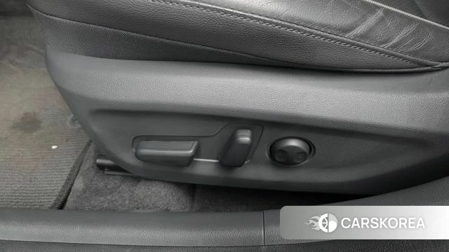 Hyundai The New Ionic Hybrid id 4977941 из Кореи 25