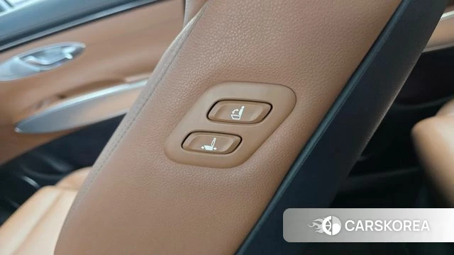 Genesis GV70 id 5012790 из Кореи 25
