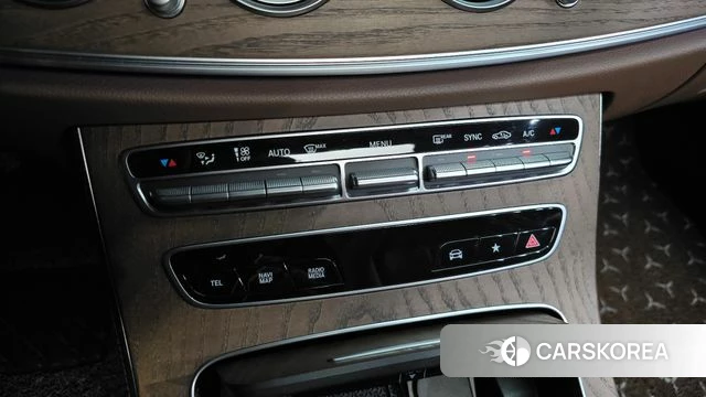 Mercedes-Benz E-Class W213 id 4921769 из Кореи 25