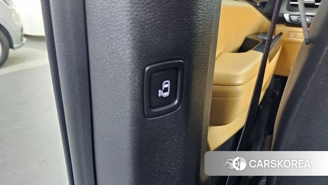 Kia Carnival 4th generation id 4981214 из Кореи 25