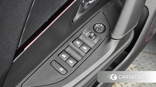 Peugeot e-2008 second generation id 4928573 из Кореи 25