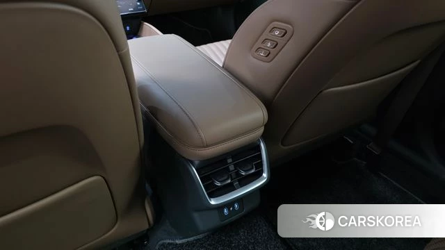 Hyundai Grandeur (GN7) id 5015911 из Кореи 25