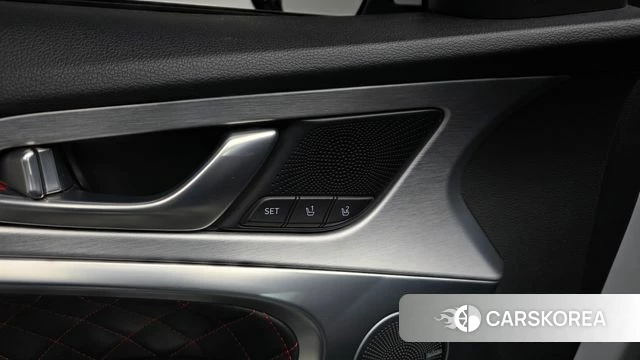 Genesis G70 id 5035448 из Кореи 25