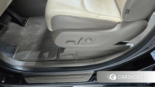 Kia Carnival 4th generation id 5018105 из Кореи 25