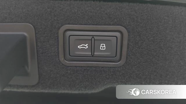 Audi A8 (D5) id 5033263 из Кореи 25