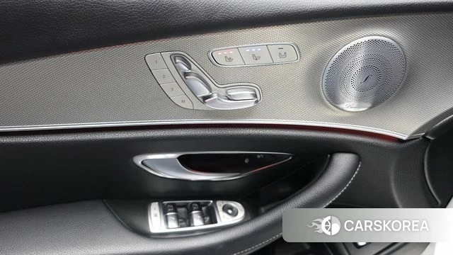 Mercedes-Benz E-Class W213 id 4988377 из Кореи 25