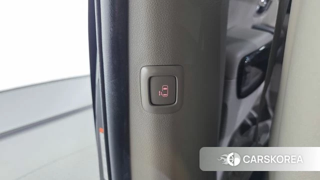 Kia The New Carnival id 5029148 из Кореи 25