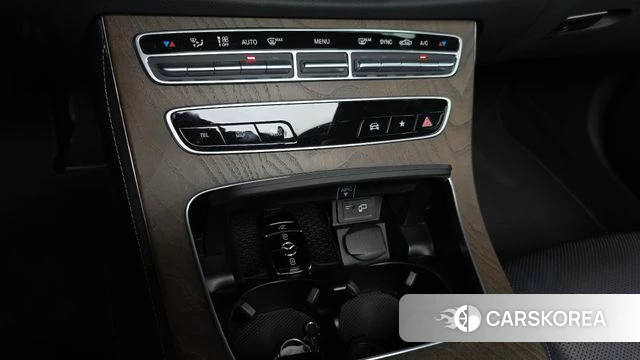 Mercedes-Benz E-Class W213 id 4917894 из Кореи 25