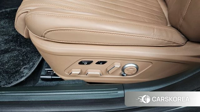 Hyundai Grandeur (GN7) id 4729957 из Кореи 25