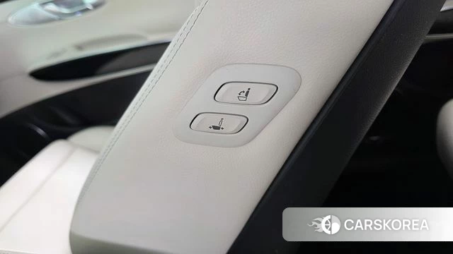 Genesis GV70 id 5039438 из Кореи 25
