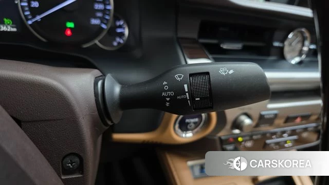 Lexus New ES300h id 4944453 из Кореи 26