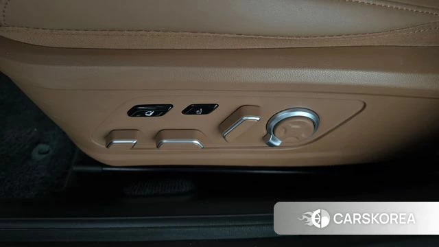 Hyundai Grandeur (GN7) id 5046540 из Кореи 25