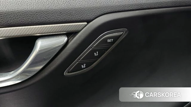 Hyundai The New Grandeur IG Hybrid id 4993028 из Кореи 25