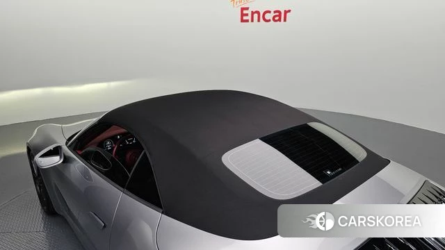 Porsche 911(992) id 4748788 из Кореи 25