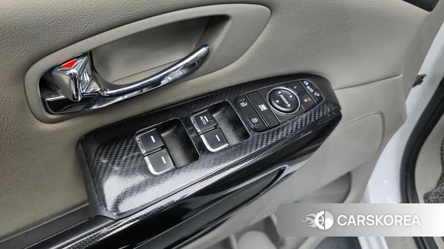 Kia All New Carnival id 5024136 из Кореи 25