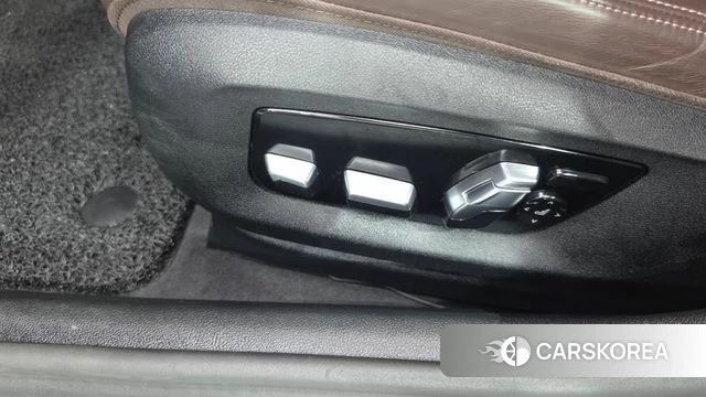 BMW 5 Series (G30) id 4991250 из Кореи 25