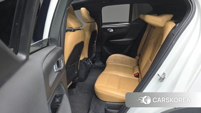 Volvo XC40 id 5034626 из Кореи 25