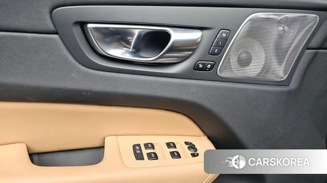 Volvo XC60 second Generation id 4921321 из Кореи 25