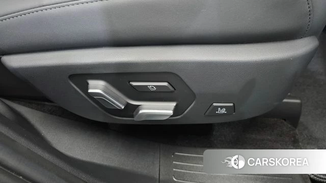 Hyundai Santa Fe (MX5) id 4957664 из Кореи 25