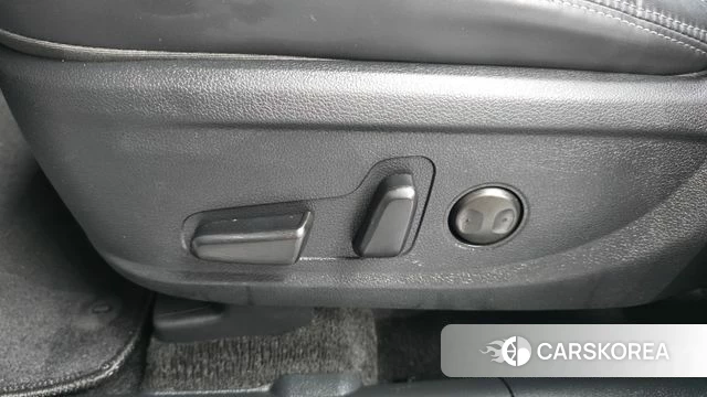 Hyundai The New Santa Fe id 4693428 из Кореи 25