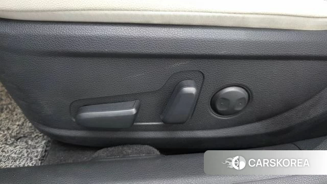 Hyundai The New Grandeur IG Hybrid id 5012782 из Кореи 25