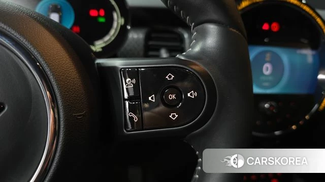 Mini Cooper Electric id 4950633 из Кореи 25
