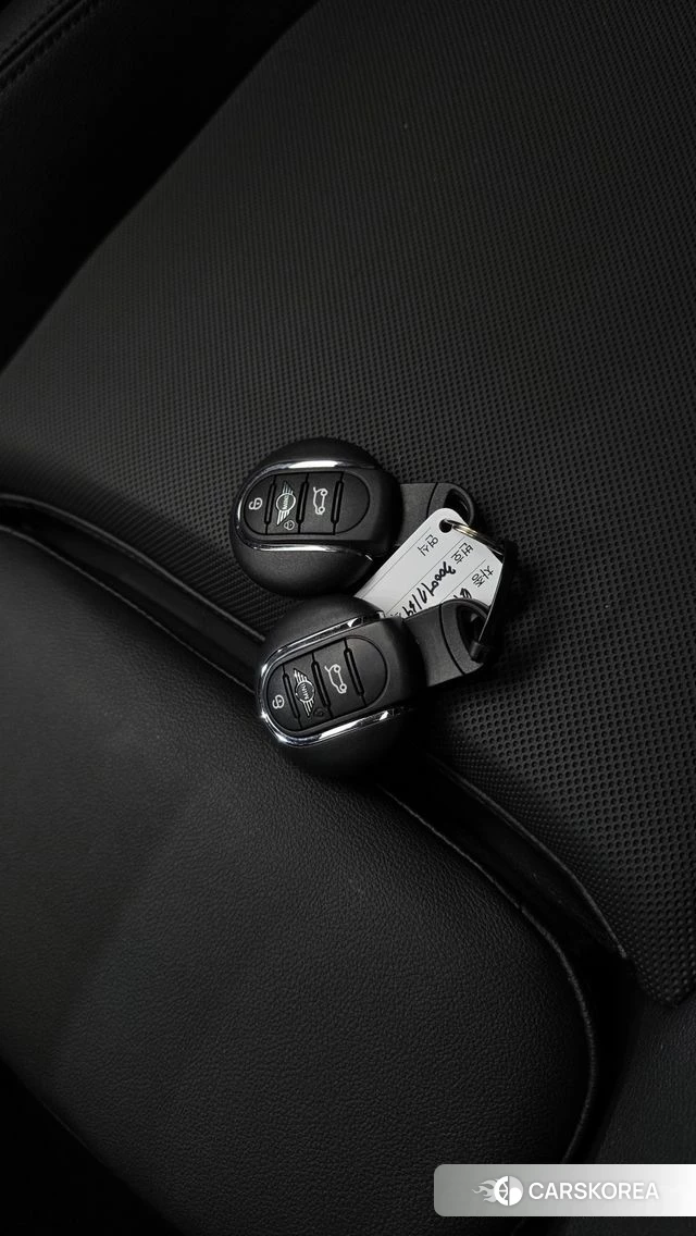 Mini Cooper id 4985716 из Кореи 25