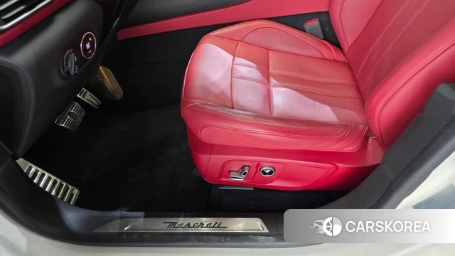Maserati Levante id 4950505 из Кореи 25