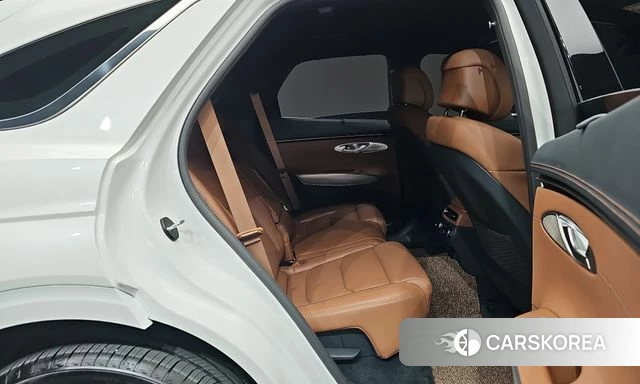 Genesis GV70 id 4935531 из Кореи 25