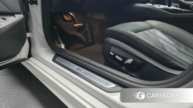 BMW 5 Series (G30) id 5017184 из Кореи 25