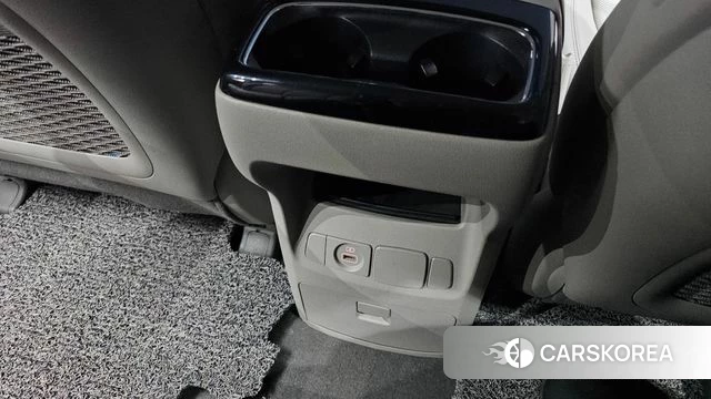 Kia The New Carnival id 4856443 из Кореи 25