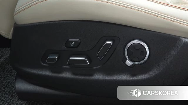Genesis GV70 id 4984995 из Кореи 25