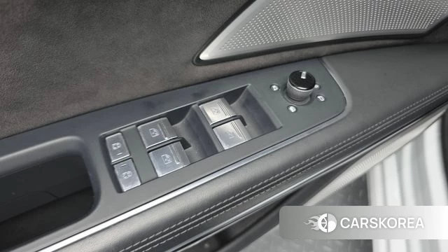 Audi A8 (D5) id 4907205 из Кореи 25