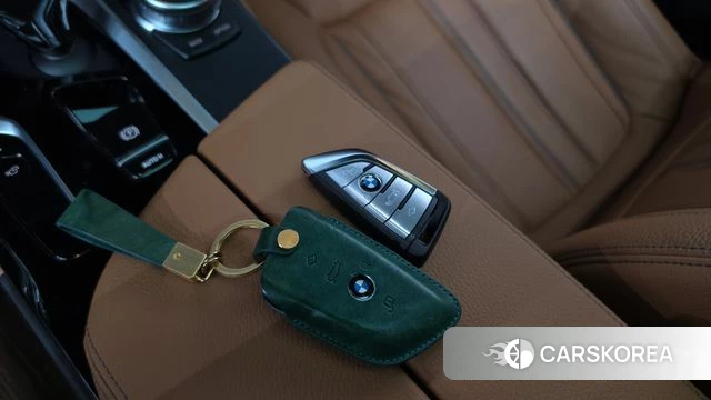 BMW 5 Series (G30) id 4981040 из Кореи 25
