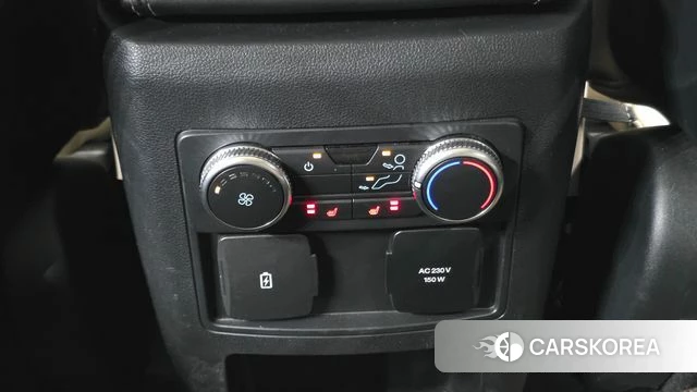 Ford Explorer 6th Generation id 4918373 из Кореи 25