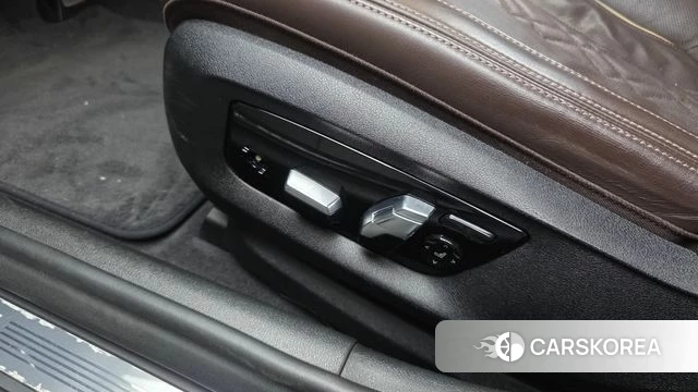 BMW 5 Series (G30) id 5014099 из Кореи 25