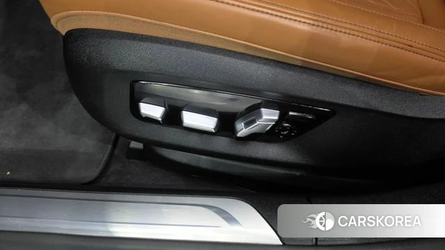 BMW 7 Series (G11) id 4997460 из Кореи 25