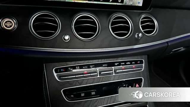 Mercedes-Benz E-Class W213 id 4976577 из Кореи 25