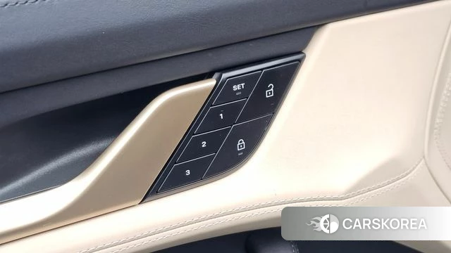 Porsche Taycan id 4730341 из Кореи 25