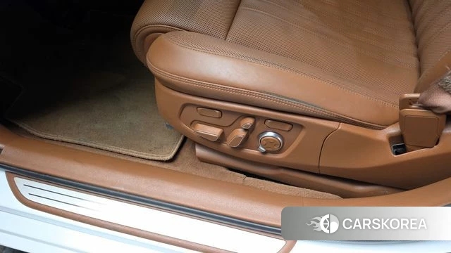 Genesis G90 id 5003111 из Кореи 25