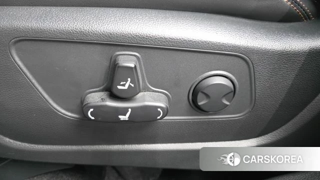 Ssangyong Torres id 5026413 из Кореи 25