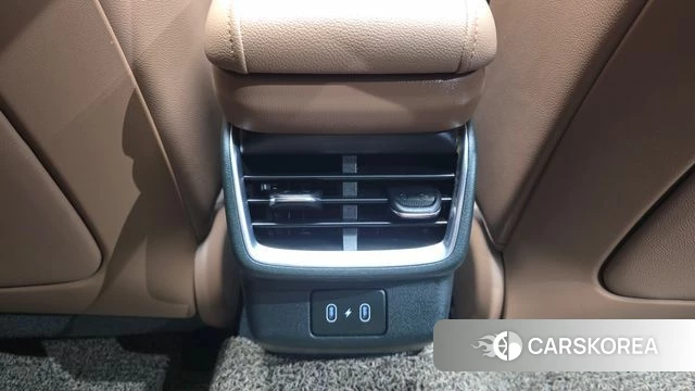 Hyundai Grandeur (GN7) id 5040057 из Кореи 25