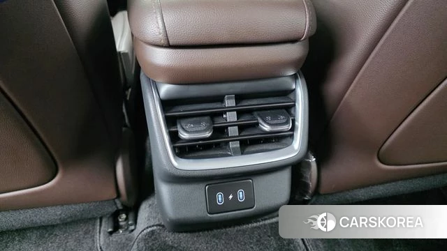 Hyundai Grandeur (GN7) id 4974758 из Кореи 25