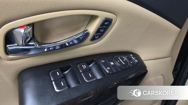 Kia The New Carnival id 4988182 из Кореи 25