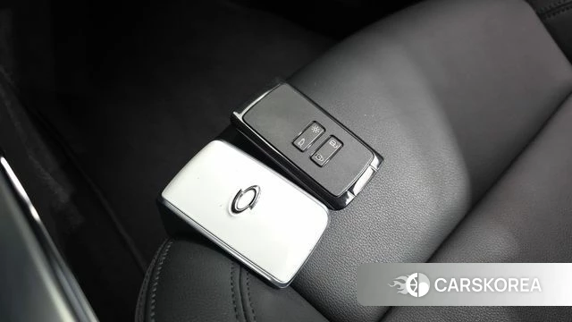 Renault Korea (Samsung) The New SM6 id 5033927 из Кореи 25