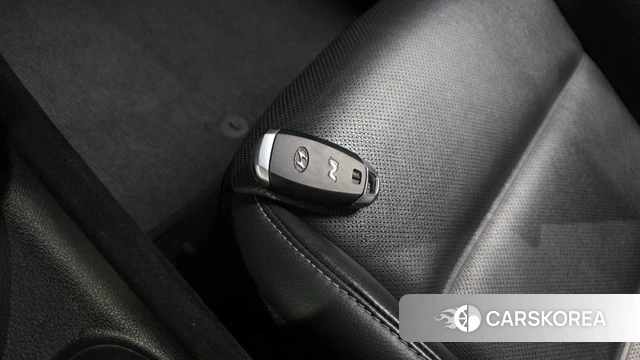 Hyundai Veloster (JS) id 4992972 из Кореи 25