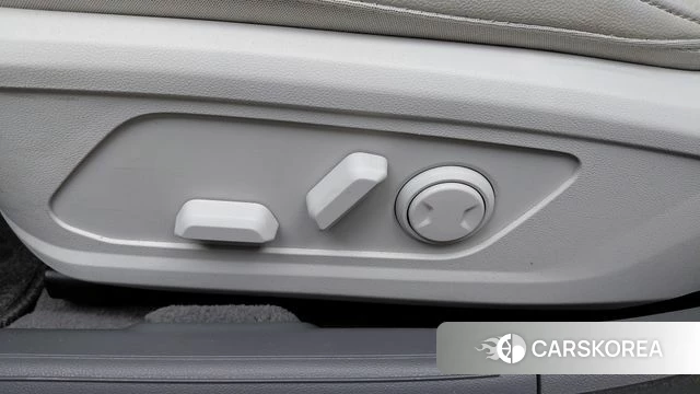 Hyundai Grandeur (GN7) id 4768470 из Кореи 25