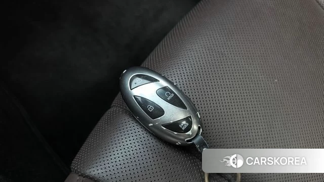 Hyundai Grandeur Hybrid (GN7) id 4991324 из Кореи 25