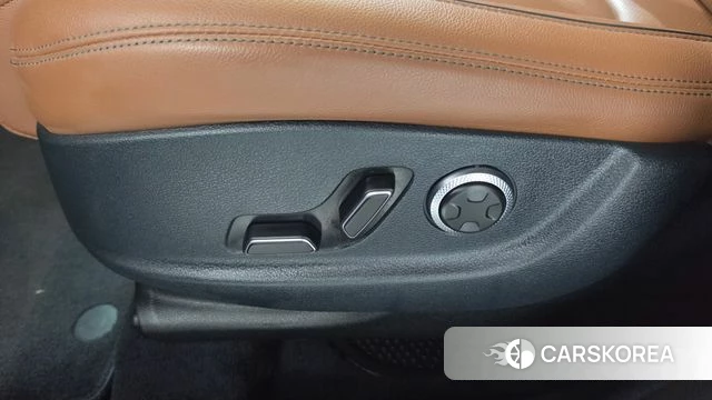 Genesis GV70 id 5023060 из Кореи 25