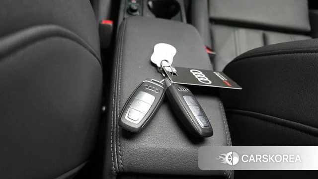 Audi A3 (8Y) id 4997031 из Кореи 25
